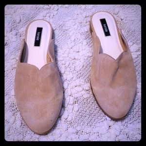 Kensie Dawson Nude colored Mules Size 6